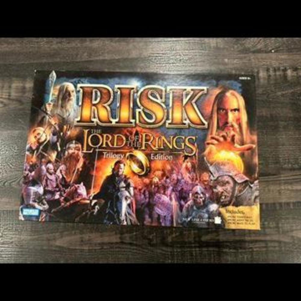 Risk The Lord of The Rings Trilogy Edition Board Game